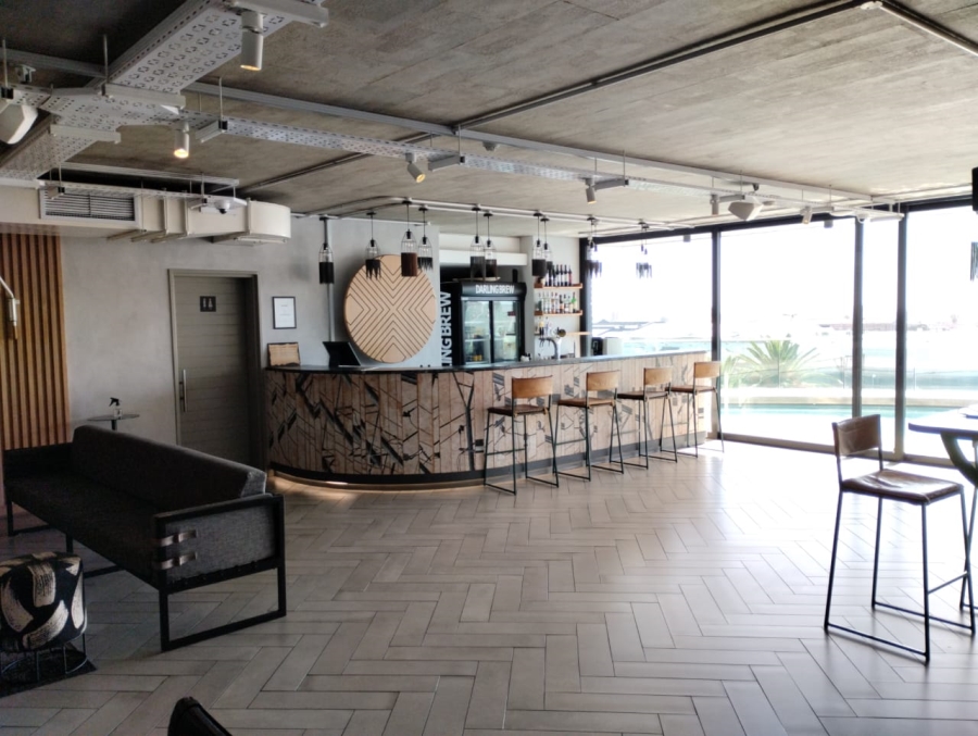 To Let 1 Bedroom Property for Rent in Woodstock Western Cape